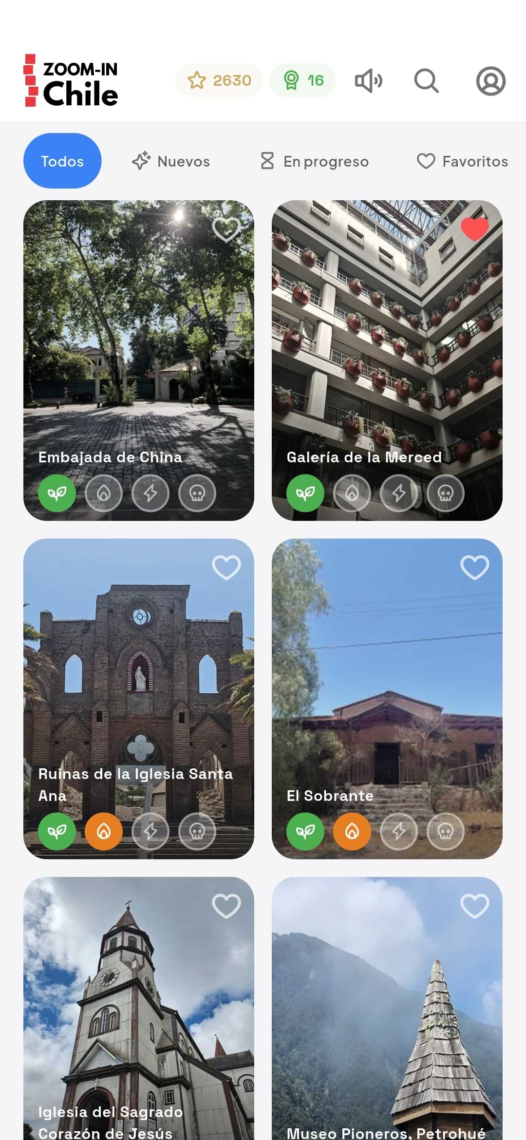 Location grid showing Chilean landmarks like Embajada de China, Galeria de la Merced, and Ruinas de la Iglesia Santa Ana with photos, favorites, and progress filters